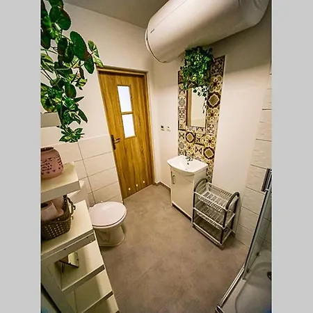 Rynek דירה לשנה